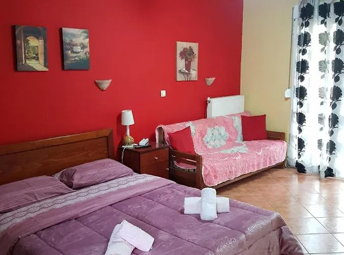 Πανσιόν Alexandros Όρμα